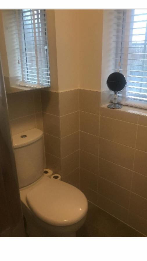 Double Room With En-Suite. Central For North West Rainhill Zewnętrze zdjęcie