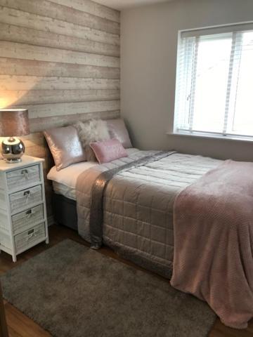 Double Room With En-Suite. Central For North West Rainhill Zewnętrze zdjęcie